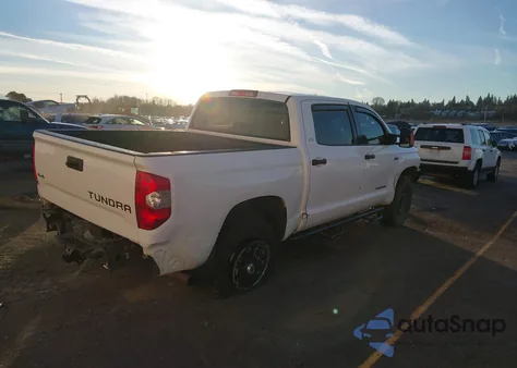 2017 Toyota Tundra Sr5 5.7L V8 из США, поврежденный, VIN 5TFDY5F16HX634813